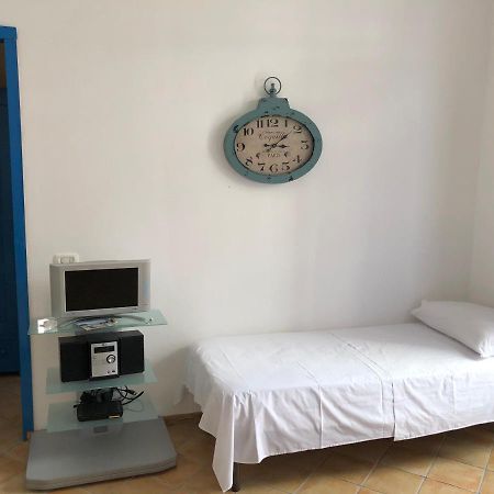 Il Cortiletto - Lipari Centro Apartment Екстериор снимка