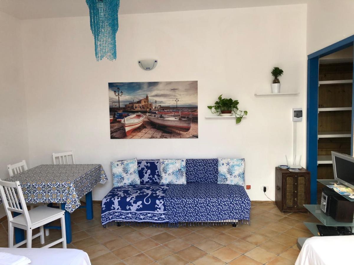 Il Cortiletto - Lipari Centro Apartment Екстериор снимка